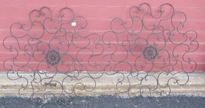 lot 49 image: 2 wall art crosses, beautiful design qty 2 both are size 2013