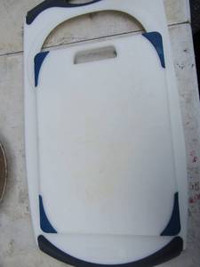 lot 76 image: 2 white cutting boards
