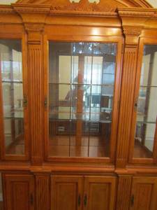 lot 90 image: China Hutch 3 tier wooden glass front with 4 door storage on bottom, detailed wood work carving--866215