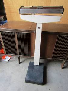 lot 121 image: Health O Meter dry scale, works great, max capacity 350