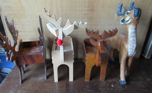 lot 125 image: Various 12 and 14 reindeer dcor qty 4, 3 of which can hold various items, see pics below