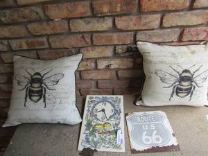 lot 901 image: 2 bumble bee pillows, ceramic tile dcor clock, route us 66 metal dcor