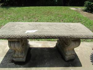 lot 915 image: 15x39x14 solid concrete bench