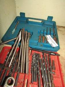lot 983 image: drill bits, paddle bits