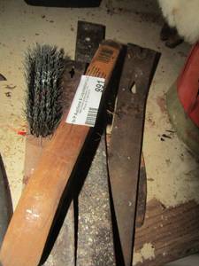 lot 991 image: pry bars and wire brushes