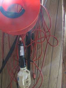 lot 1042 image: extension cord and drop light
