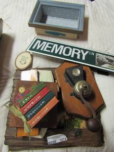 lot 1074 image: Old wall turn bell, mini book dcor, and various other dcor