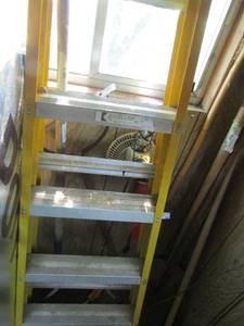 lot 1047 image: Keller yellow 6ft step ladder