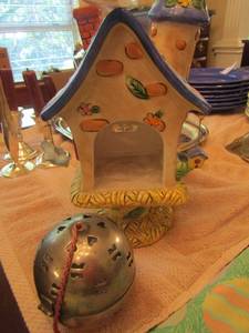 lot 1133 image: bird house t light candle holder size 11 inches tall, metal ball hanging diffuser