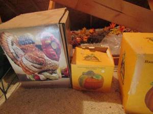 lot 1205 image: home trend turkey soup tureen 12 in metal turkey art