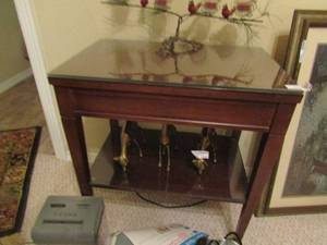 lot 1222 image: Mersman 7641 side table nightstand has bottom storage with glass tops size 26x24x16