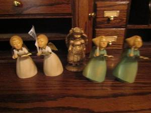 lot 1245 image: lot of 5 angels