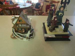 lot 1271 image: Dickens Christmas village qty 2