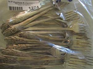 lot 1274 image: Community forks in bag qty 20