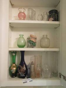 lot 1285 image: Small dcor vases- perfume bottles- soap dishes and more