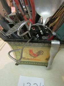 lot 1334 image: KITCHEN  UTENSILS with METAL ROOSTER DECOR UTENSIL HOLDER