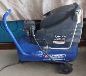 lot 238 image: Campbell Hausfeld 2HP 6 Gallon Air Compressor---Works