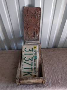 lot 212 image: Huge Lot of Vintage License Plates