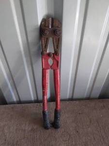 lot 214 image: Pair of Bolt Cutters