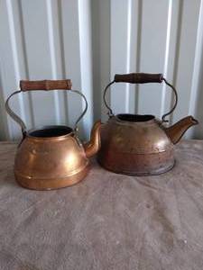 lot 15 image: 2 Antique Copper Teapots with Wooden Handles
