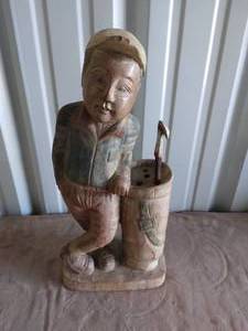 lot 24 image: Vintage Wooden Hand Carved Golf Player with Golf Bag---Missing Clubs