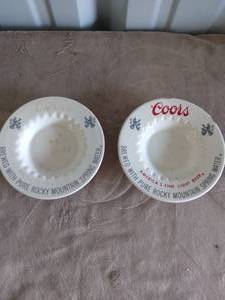 lot 28 image: 2 Vintage Coors Beer Ashtrays