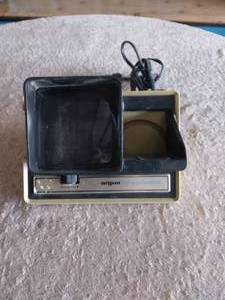 lot 46 image: Vintage Argus 693 Electromatic Slide Film Projector---Works