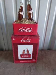 lot 33 image: Coca Cola 2 Bottle Fountain with Original Box--Needs Batteries