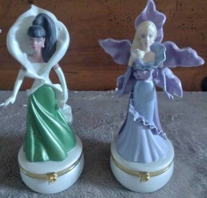 lot 109 image: Barbie Flower Trinket Boxes--Orchid and Calla Lily