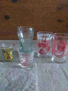 lot 126 image: Selection of 5 Collectable Glasses---Including Coke Glass, 2 Shot Glasses and 2 Childrens Drinking Glasses