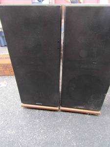 lot 21 image: Sanyo speakers qty 2 model # SSV7-150, Max power rating 150 watts