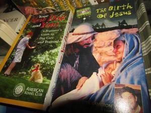 lot 66 image: Lot of VHS tapes mostly kids movies qty 40