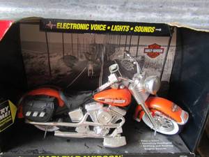 lot 85 image: Harley Davidson Hereitage Softtail Model  motorcycle in original packing