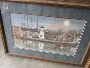 lot 83 image: Lake house framed art, 2535