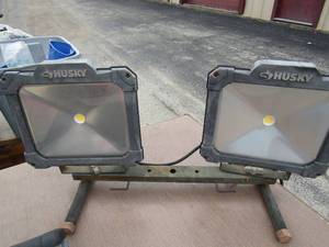 lot 105 image: Husky LED double work shop light