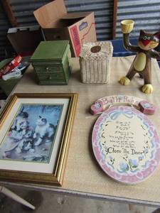lot 124 image: 1613 kitten wall art, bathroom rules wall hanger, tissue cover box, car candle stand for bathroom dcor, 2 drawer green make up or jewelry box