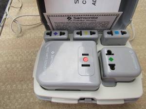 lot 140 image: Samsonite worldwide converter a adaptor kit with plug