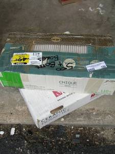 lot 150 image: Ceramic mosaic tiles used for bathroom and back splash in kitchen qty 2 boxes different types