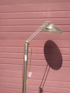 lot 239 image: Large silver floor lamp with adjustable top