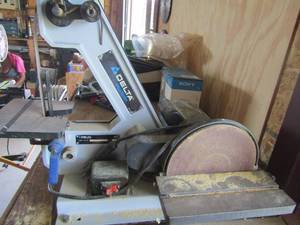 lot 12 image: delta shopmaster 18 in disc sander 13 horse power
