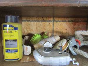 lot 68 image: rope hook, straight line chalk and various straight line rope