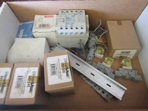 lot 82 image: power supplies, transformers and relays