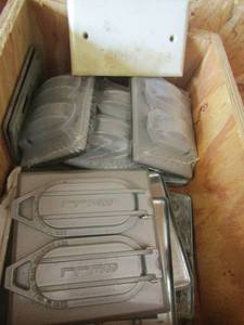 lot 89 image: wall plate covers