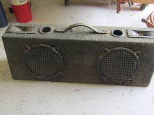 lot 38 image: handled car speaker for trunk