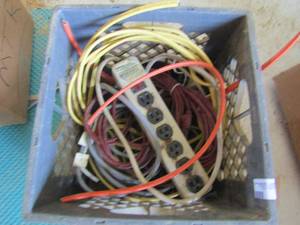lot 179 image: small extension cords and various wires