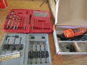 lot 57 image: multi mini grinder and various types of drill bits