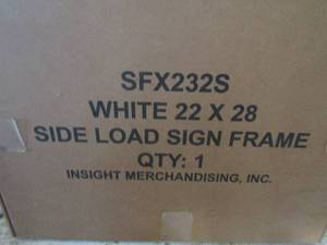 lot 236 image: 4 side load sign frames white 22x38