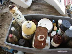lot 295 image: sprain cleaner, car wax plus