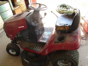 lot 299 image: craftsman Lt 2000 42 inch cut lawn mower