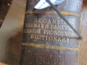 lot 346 image: Spanish pronunciation  dictionary Seoanes 1880